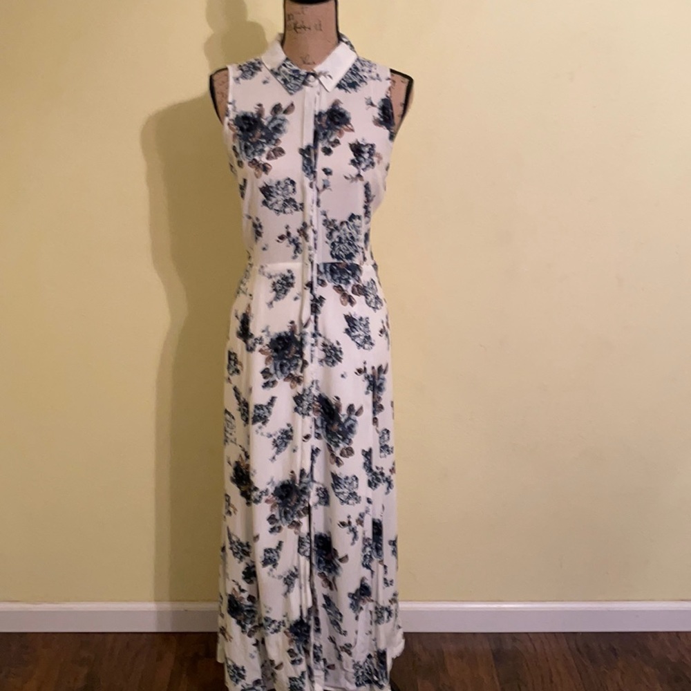 Flota maxi sleeves dress